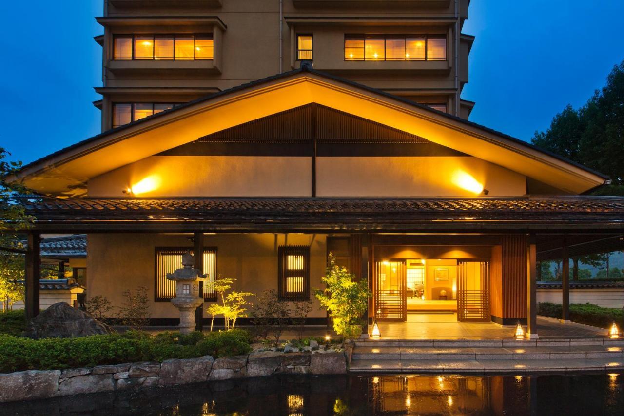 Kanazawa Hyakurakusou Bagian luar foto