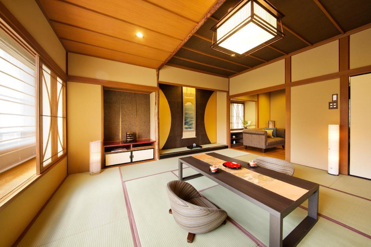Kanazawa Hyakurakusou Bagian luar foto