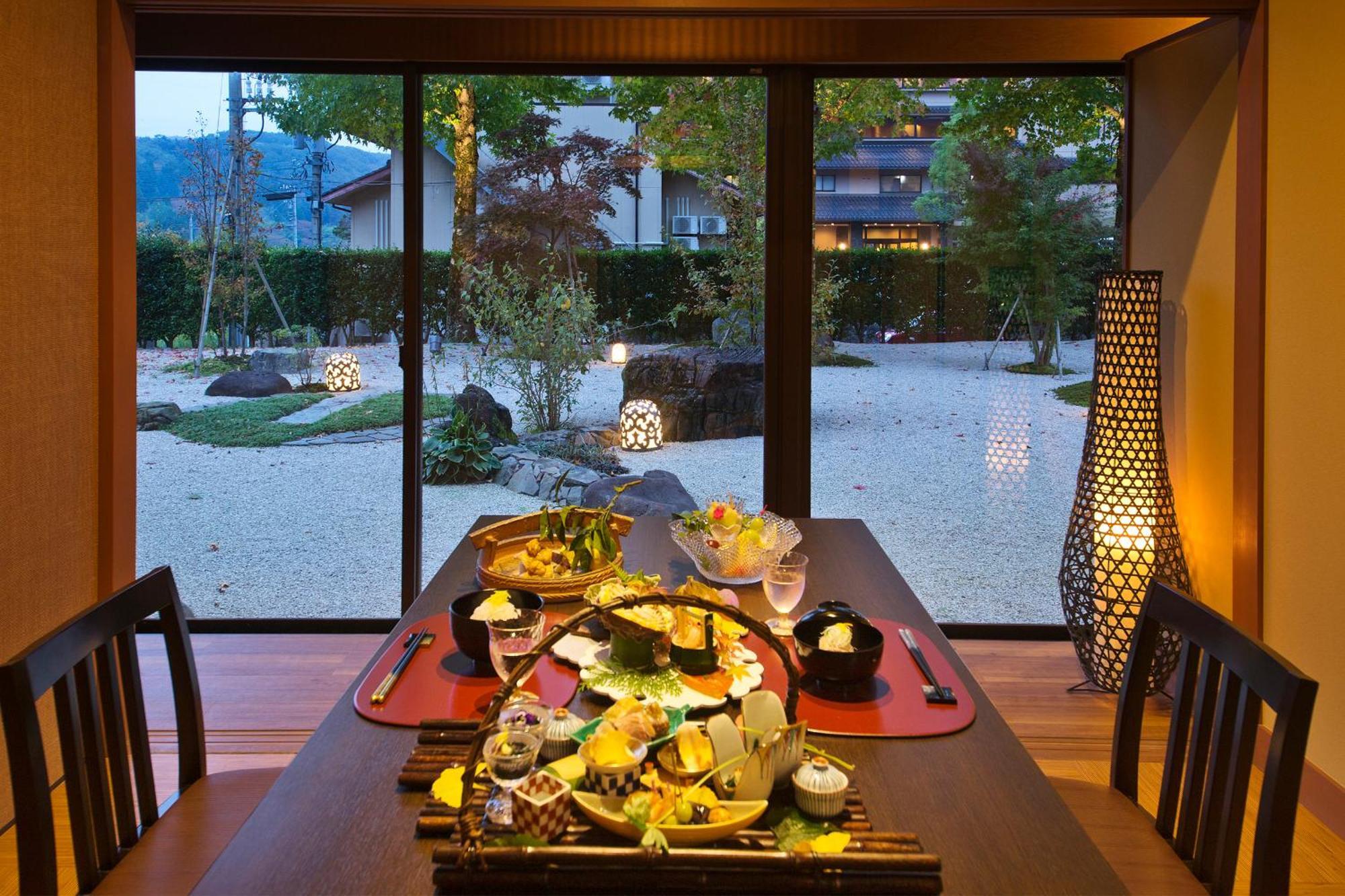 Kanazawa Hyakurakusou Bagian luar foto